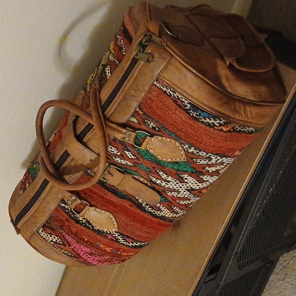 Travel Bag - Picture 2 of 8